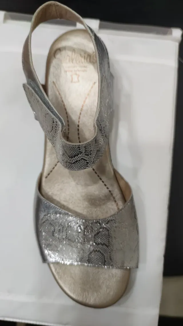 Sandalias Valerias Piel Mujer   Plata