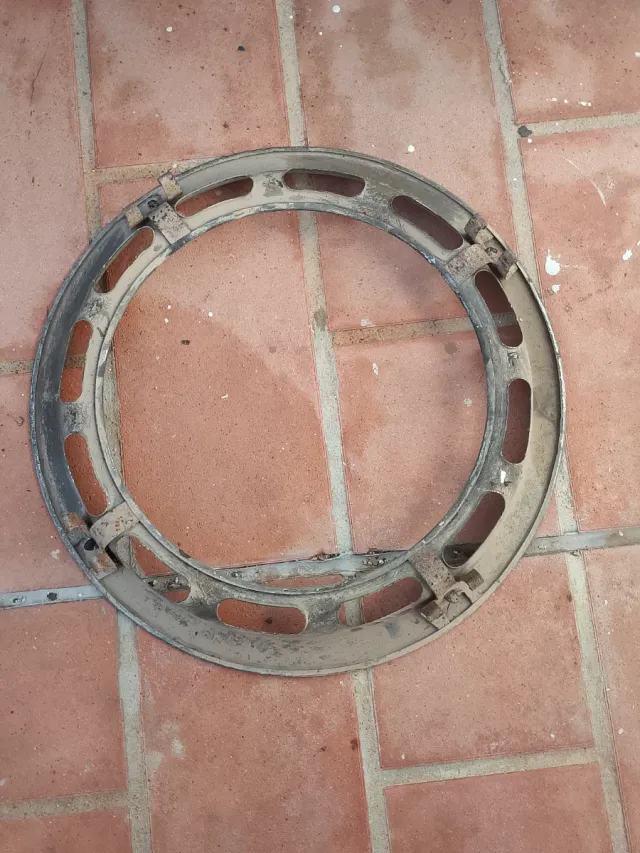 Aros Tapacubos Mercedes Ponton o mercedes antiguo