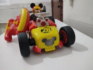 Carro Mickey RC Super Pilotos Grande