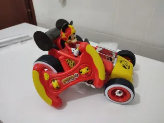 Carro Mickey RC Super Pilotos Grande