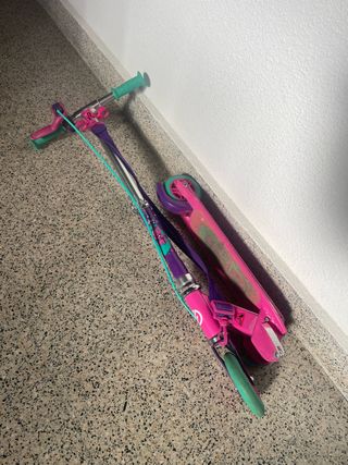 Patinete Oxelo rosa y morado