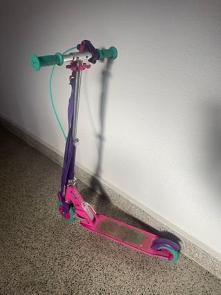 Patinete Oxelo rosa y morado