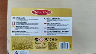 Tablero de actividades Melissa & Doug