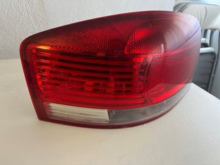 Pilotos Traseros Audi a3 8p 2003