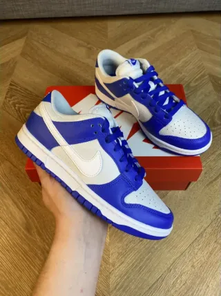 Nike Dunk Low Azules y Blancas