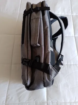 Mochila camping/porta documentos gris