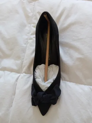 Zapatos Zara Talla 36 con Lazo