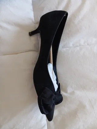 Zapatos Zara Talla 36 con Lazo