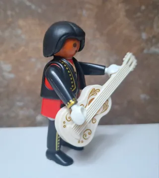 Playmobil custom mariachi