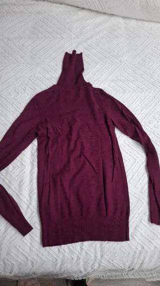 Jersey cuello alto frambuesa