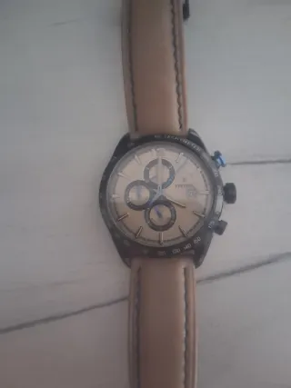 Reloj Festina Negro y Beige