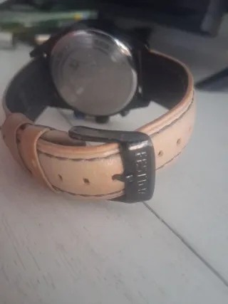 Reloj Festina Negro y Beige