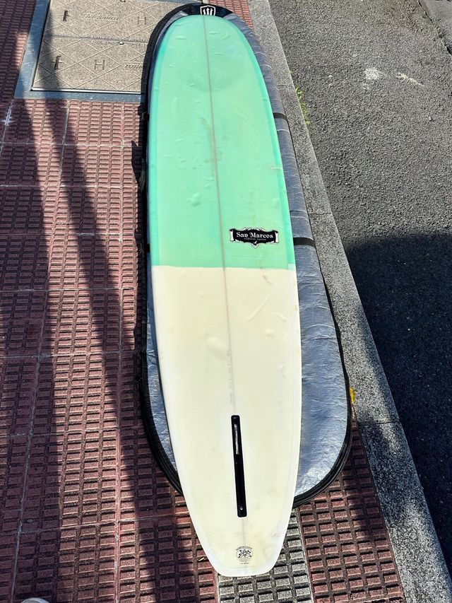 Tablón de surf San Marcos.