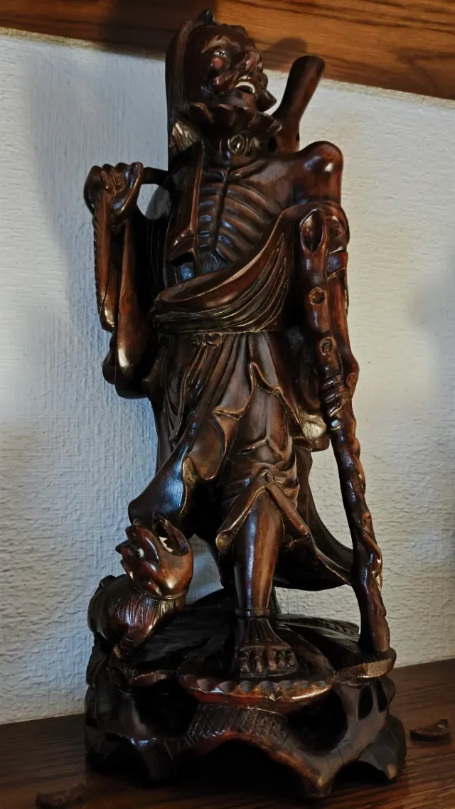 Antigua Talla Madera Palo Rosa