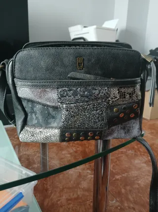 Bolso Nano de la Rosa Negro y Plateado