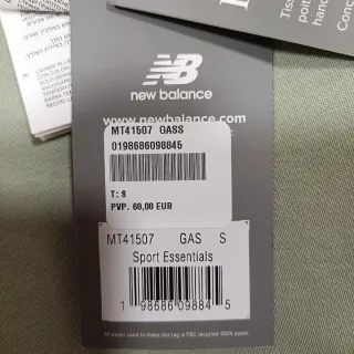 Sudadera New Balance Verde talla S -M