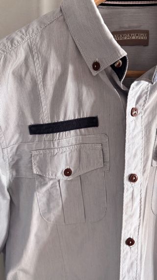 Camisa Napapijri azul y blanca