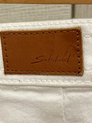 Pantalón blanco Subdued