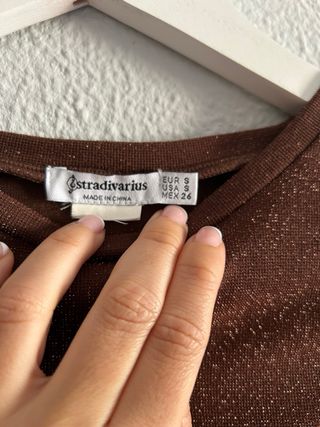 Top brillante marrón S