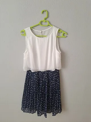 Vestido azul y blanco con lunares