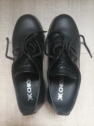 Zapatos negros t. 38