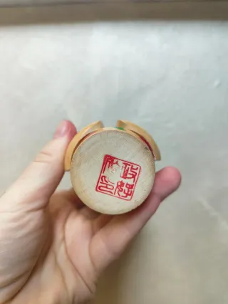 Bambola Kokeshi in legno