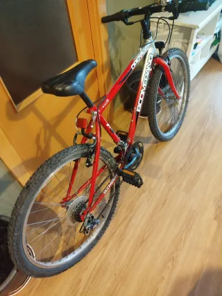 Bicicleta Boomerang P24 Roja