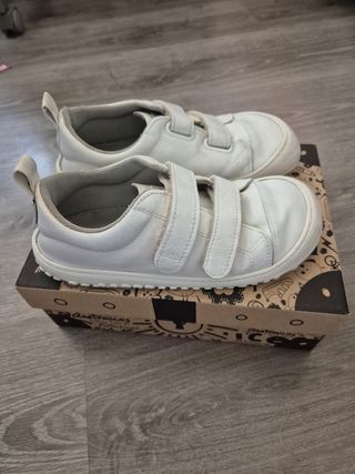 Zapatos Feroz respetuosos blancos