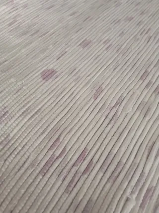 Alfombra de jarapa rosa y blanca medidas 134-61