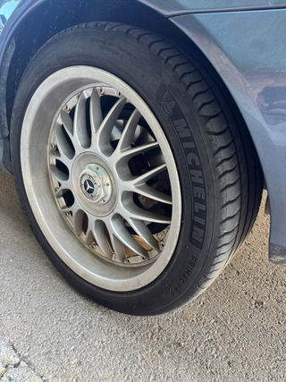 Mercedes-Benz  CLK 2004