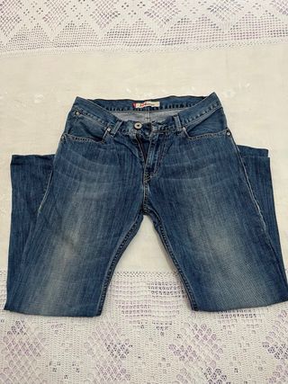 Calças de Ganga Levi's Tam. S modelo 504 straight