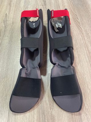 Protección Boxeo Espinillas y Pies