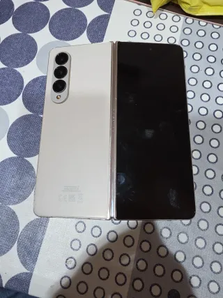 Samsung Galaxy Z Fold 4 1TB Oro