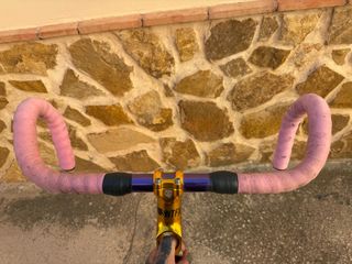 Manillar y potencia fixie.