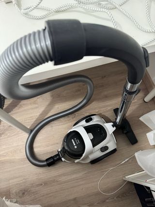 Aspirador Bosch Serie 2 Parquet