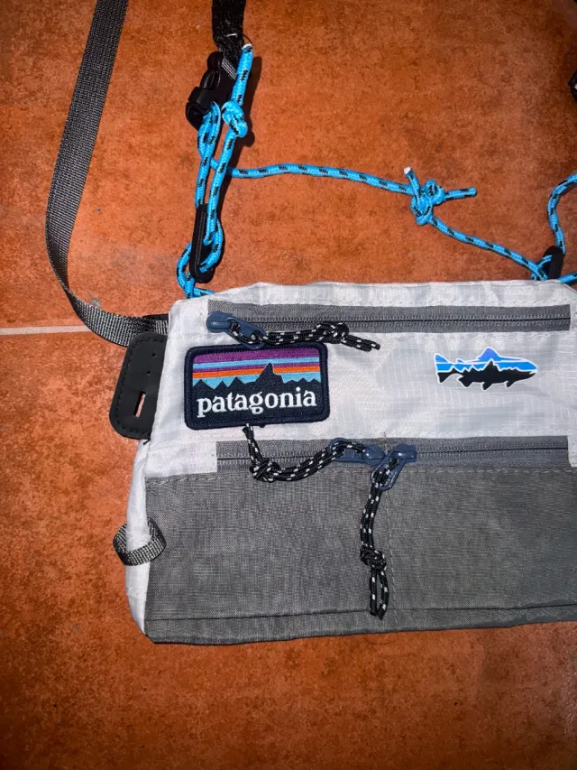 Bolso bandolera Patagonia gris multicolor