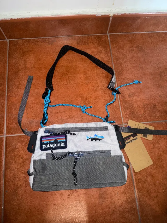 Bolso bandolera Patagonia gris multicolor