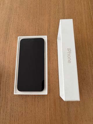 iPhone 13 Blanco en estado impecable