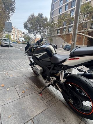 Suzuki GSX-R  Año 2005