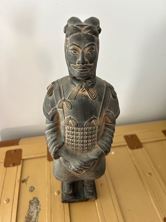 Estatua Guerrero Terracota