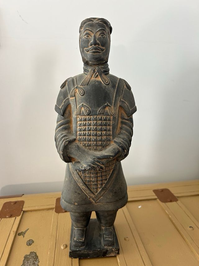 Estatua Guerrero Terracota