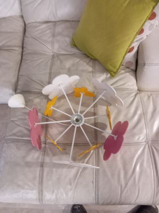 Lámpara de techo infantil flores y mariposas