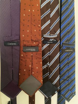 Lote de 4 corbatas de hombre