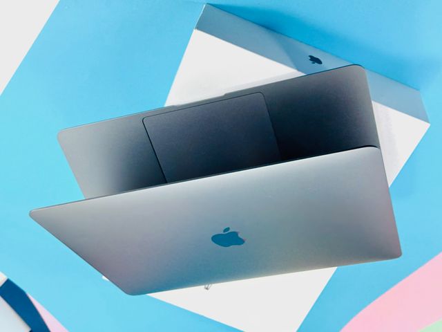 MacBook Air M1 2020 Plata