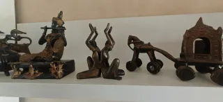 Figuras 5 hindú bronce. Son negociables, valor alt