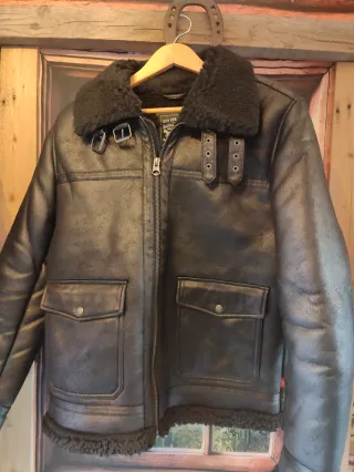 Chaqueta Levi's Sherpa Negra Sintética