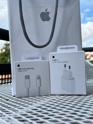 Caricatore iPhone completo Apple nuovo