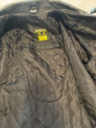 Chaqueta motera rocker cruzada con protecciones