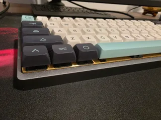 Teclado Mecánico Custom 65%