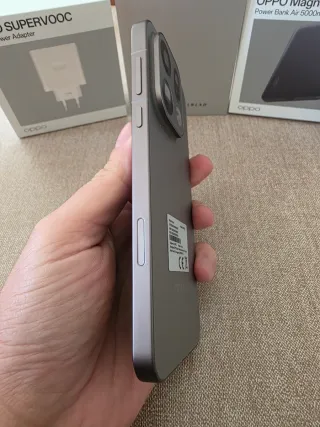 Oppo Find X9 Pro 512GB + accessori